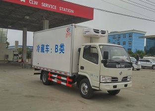 程力威牌CLW5040XLC5型冷藏車
